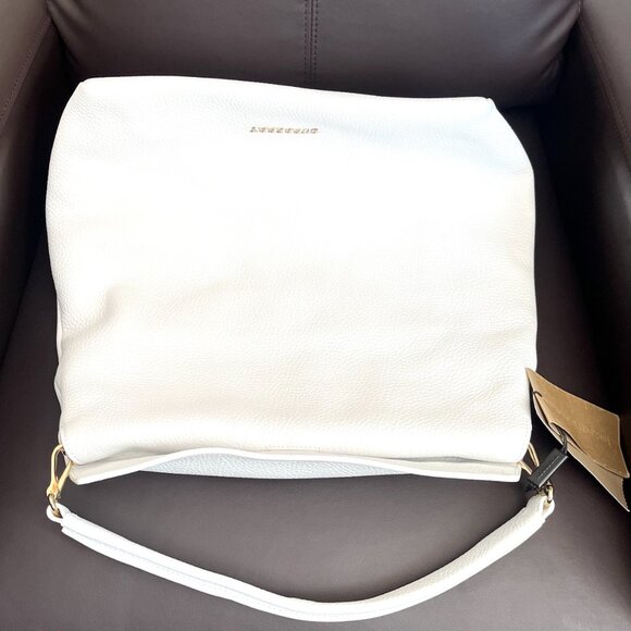 Burberry London Grainy Leather Medium Cale Hobo Bag (NWT) - Picture 9 of 11